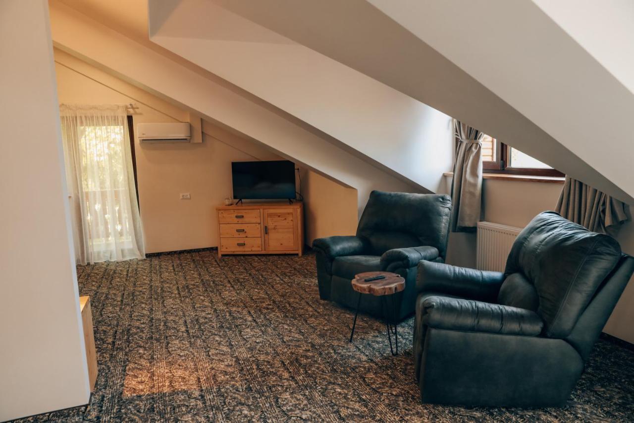 Popasul Domnesc- Resort& Spa- Voronet Vue 外观 照片